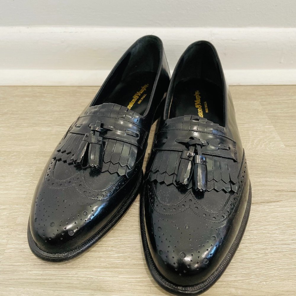 Johnston & Murphy Men's Black Leather Wings Shoes with Tassels Size 9.5M